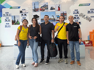 Enhancing Global Collaboration: South American Clients Visit HIFOUNE